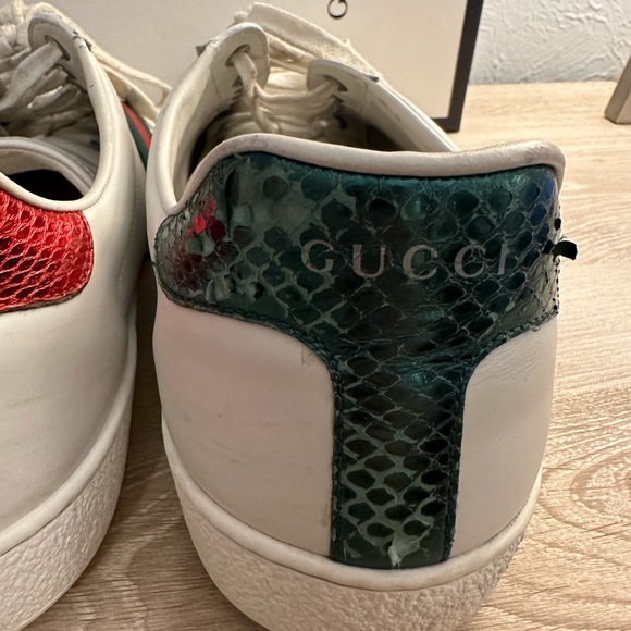 Gucci Men's Ace embroidered sneaker - Picture 6 of 6